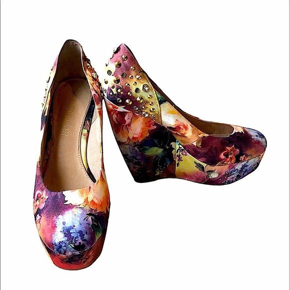 Aldo Shoes - Aldo floral with gold studs platform shoes size 7